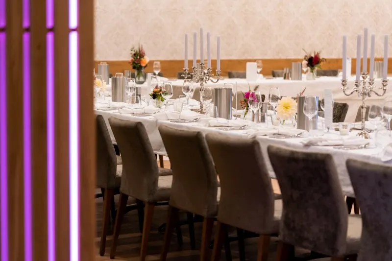 Smaragd Saal Weisses Rossl Wirtshaus  Hotel Muhldorf Wachau
