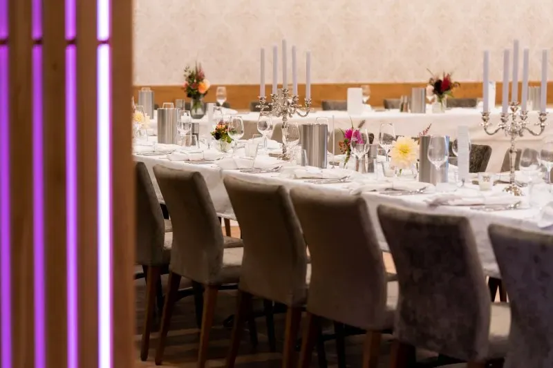 Smaragd Saal Weisses Rossl Wirtshaus  Hotel Muhldorf Wachau